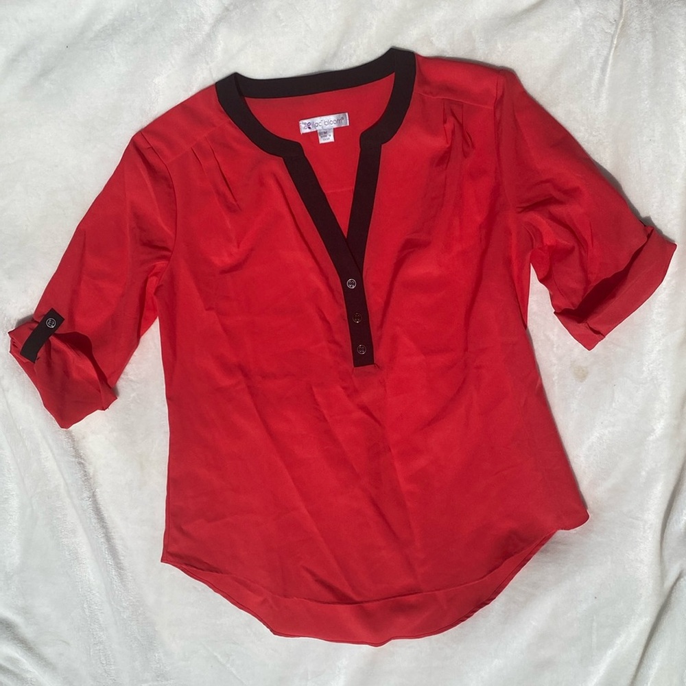 Gorgeous coral paint blouse lilac, blossom brand